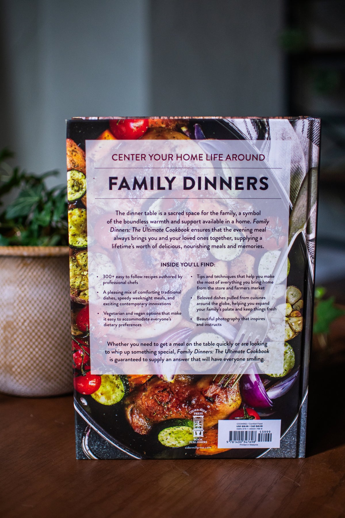 Family Dinners: The Ultimate Cookbook