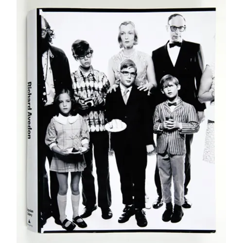 Avedon: Murals and Portraits