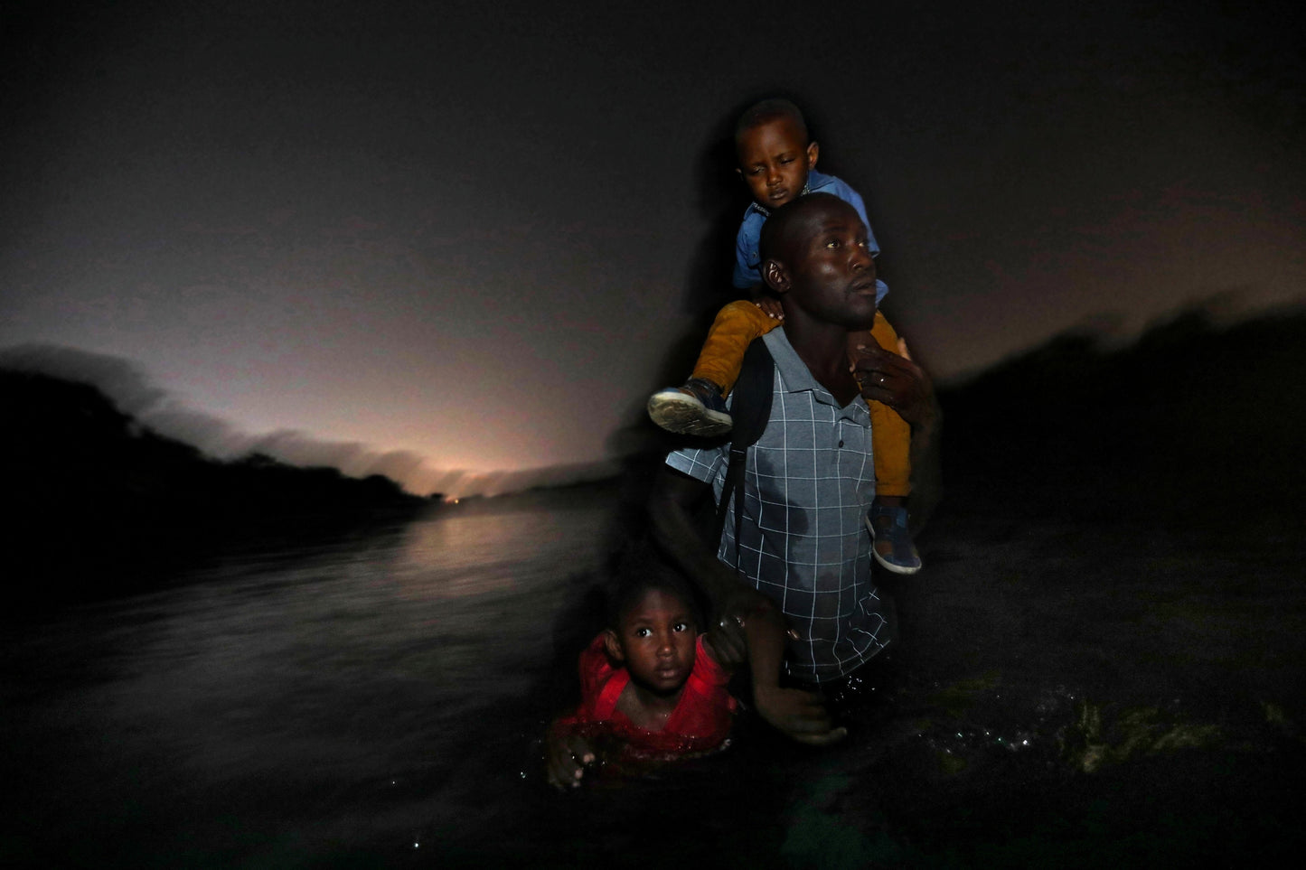 A Year in Photography: The Story of 2019 by the Los Angeles Times Book