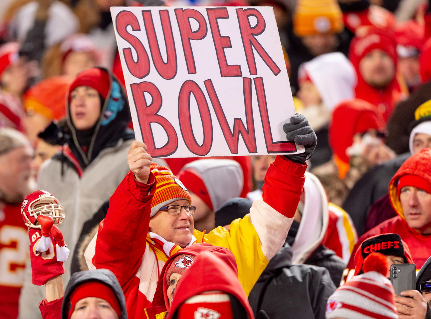 Back on Top: How the Chiefs Reclaimed the Title in 2022-23 Book