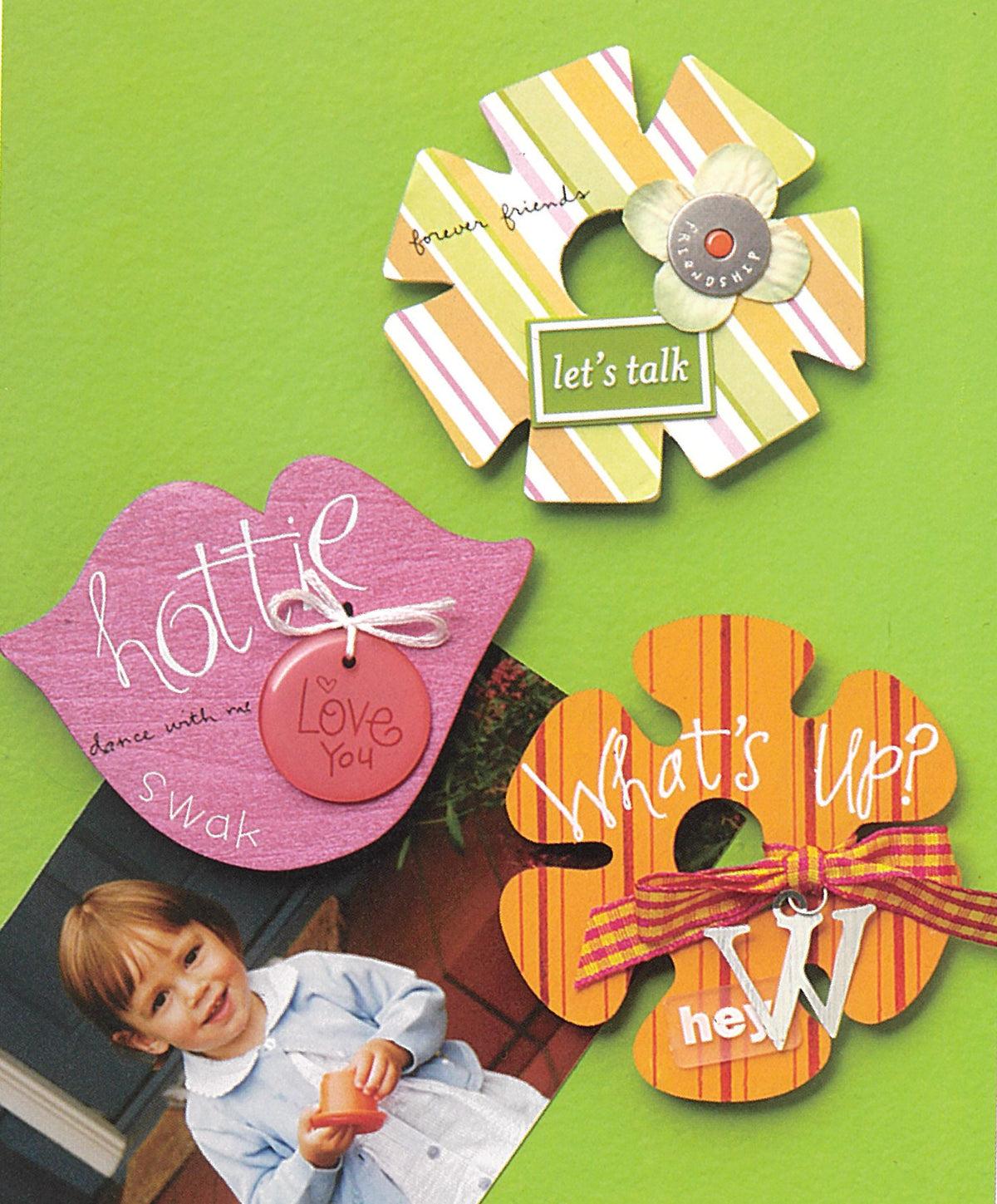 The Ultimate Paper Crafts Collection Book