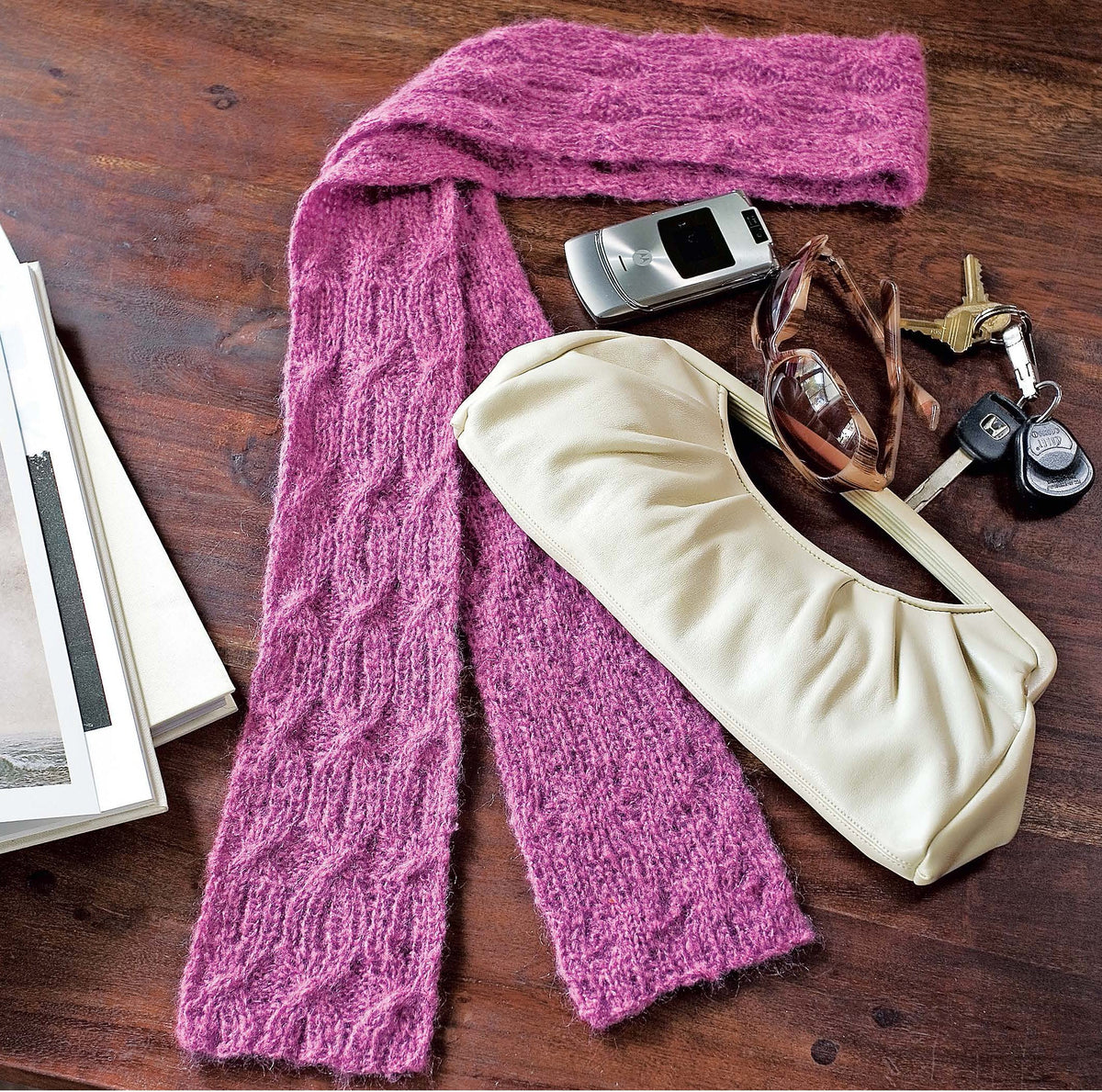 I Can't Believe I'm Knitting Cables Book