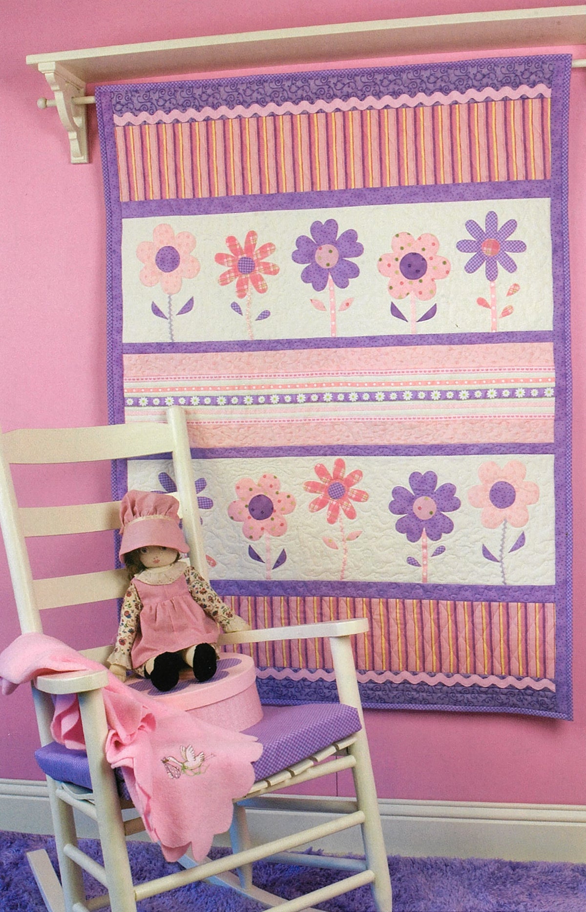 Debbie Mumm's Cuddle Quilts For Little Girls and Boys Book