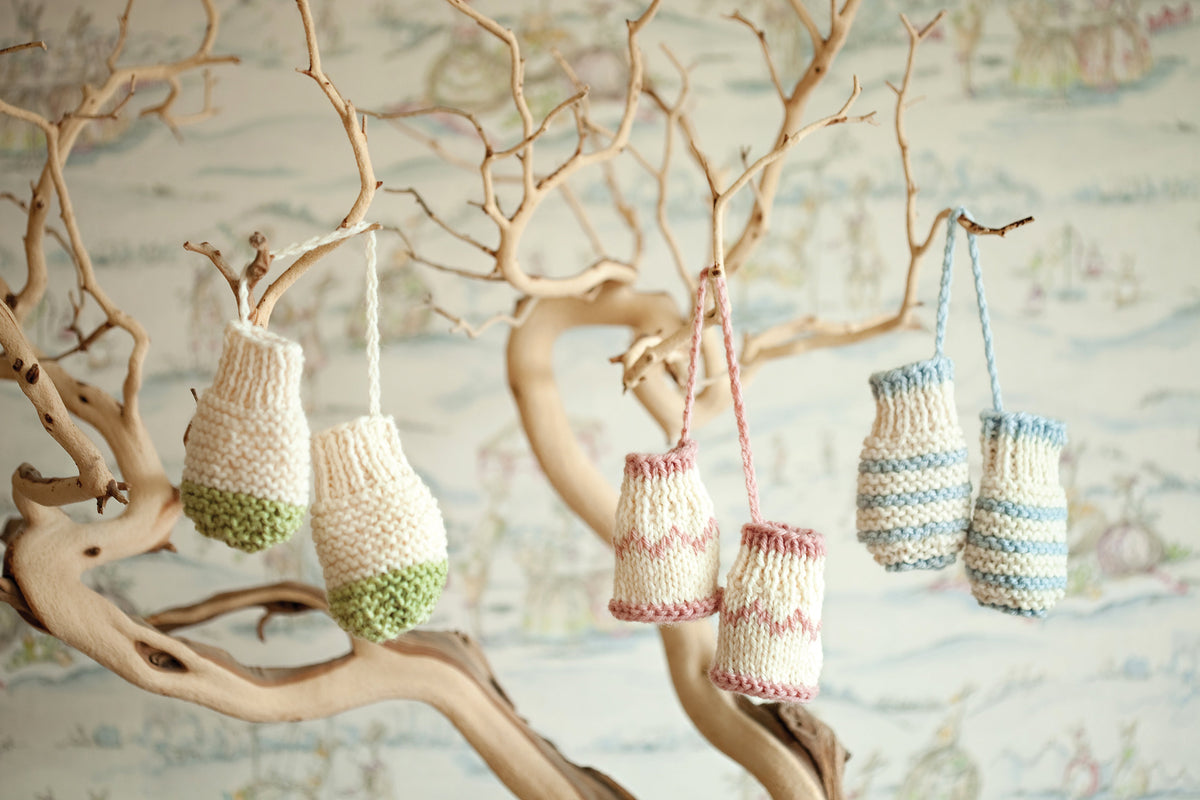 Knit in a Day for Baby Book