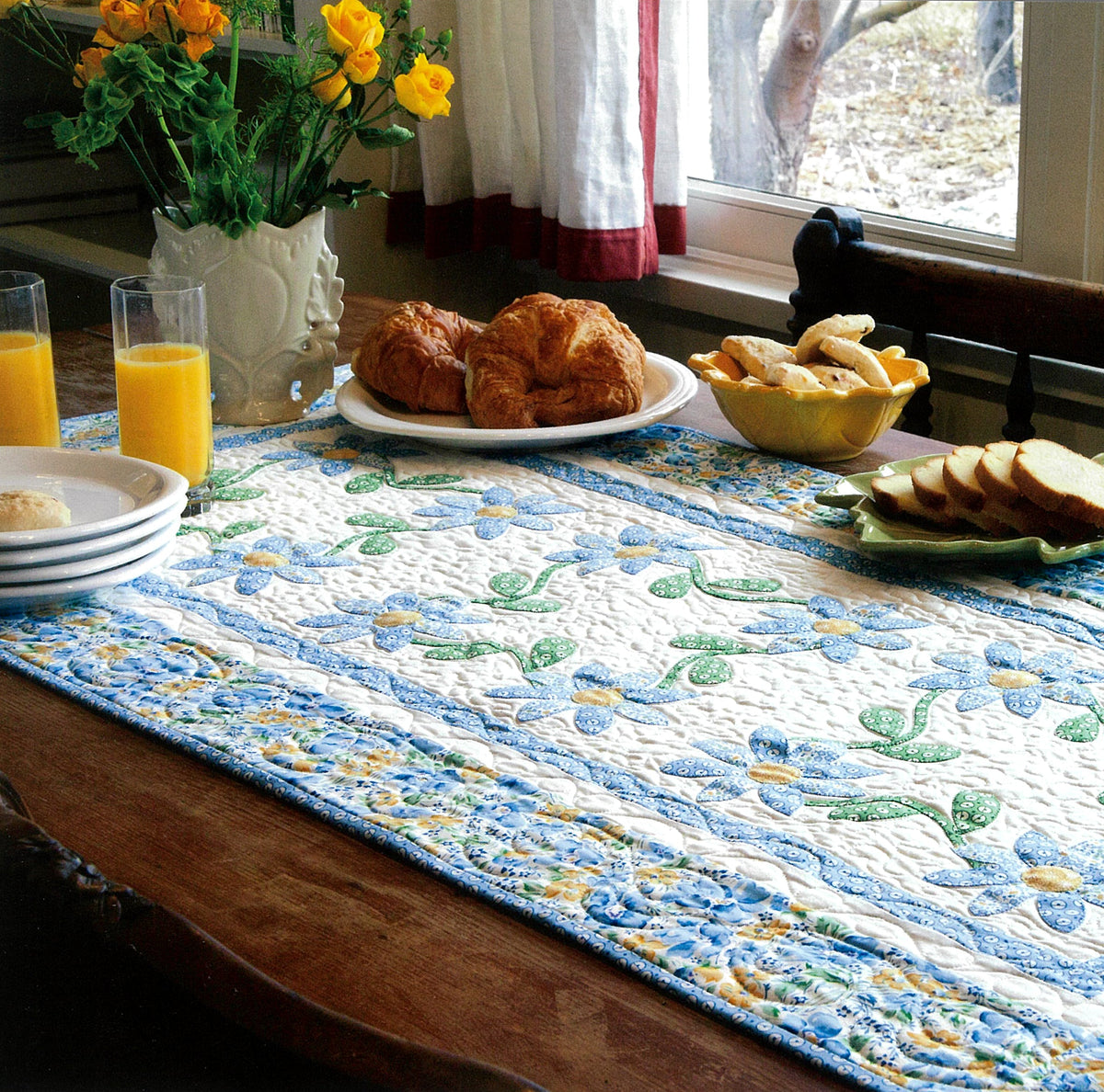 Fresh & Fun Applique—12 Projects Book