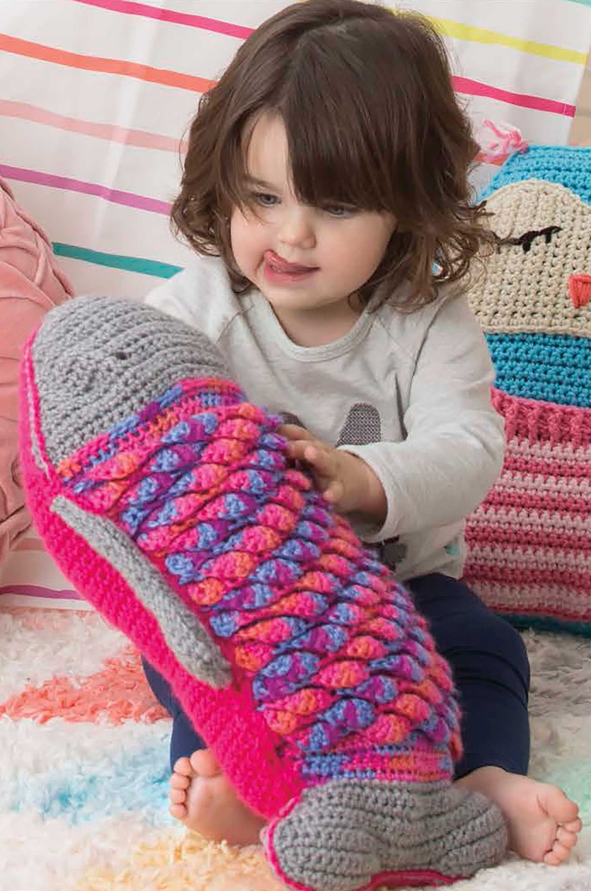 Fun Animal Pillows—9 Huggable Friends to Stitch for Little Ones Book