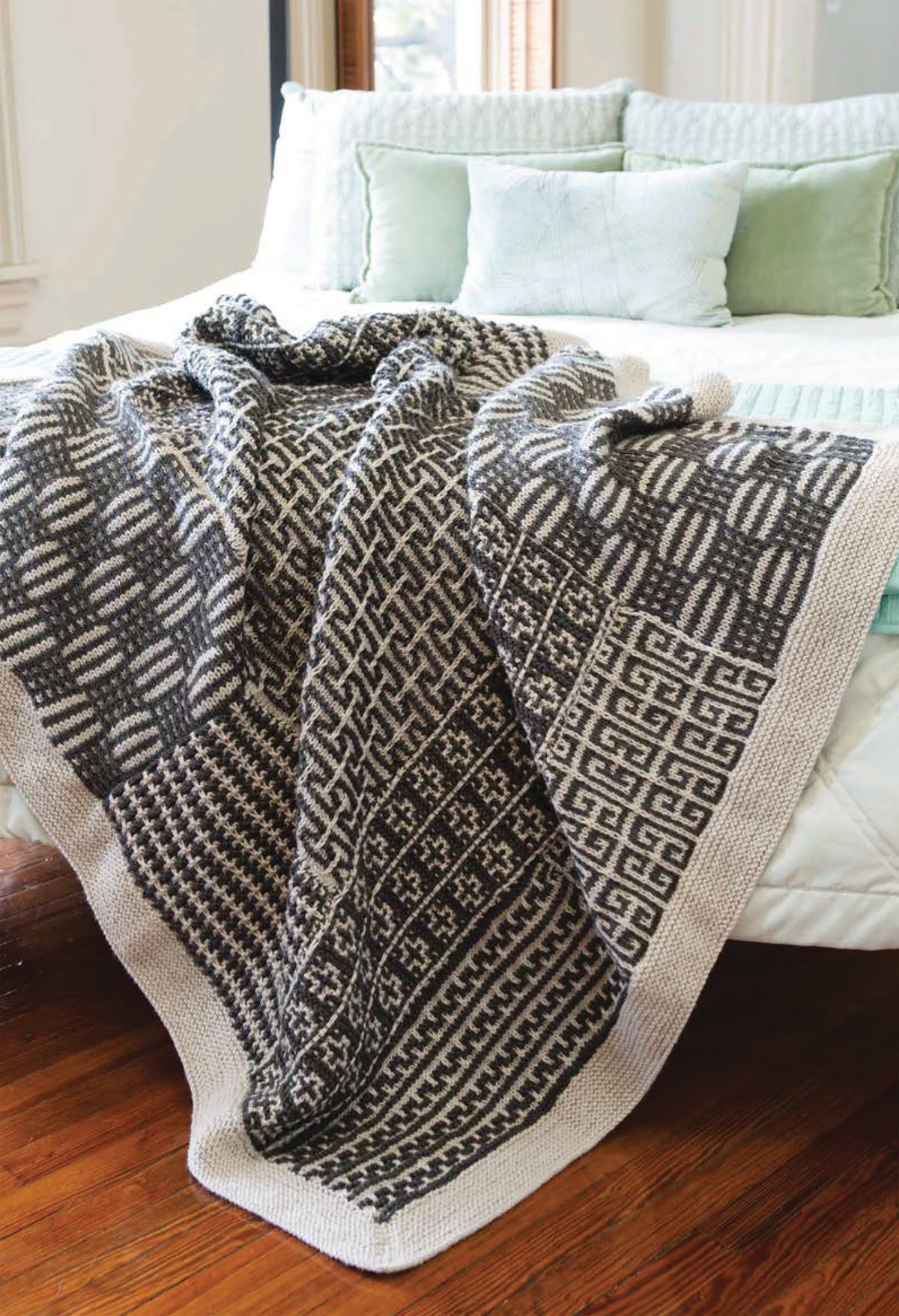 The Beginner's Guide to Mosaic Knitting Book