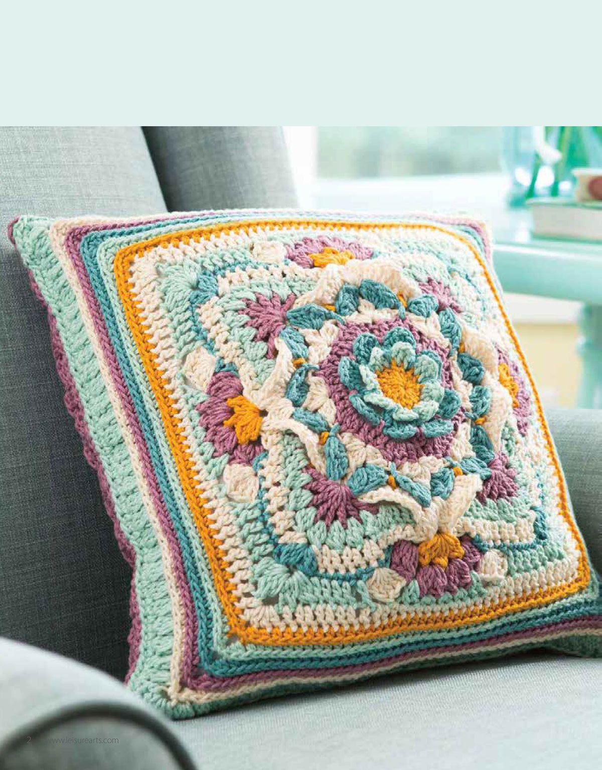 Overlay Crochet Pillows Book