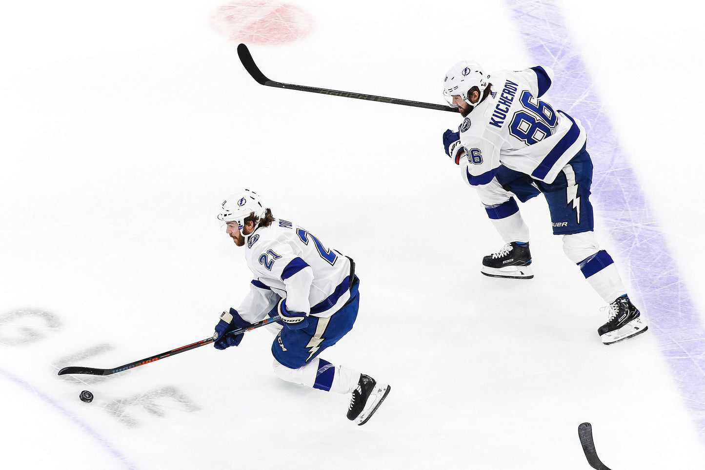 THUNDERSTRUCK: The Tampa Bay Lightning’s 2020 Stanley Cup Championship Season Book