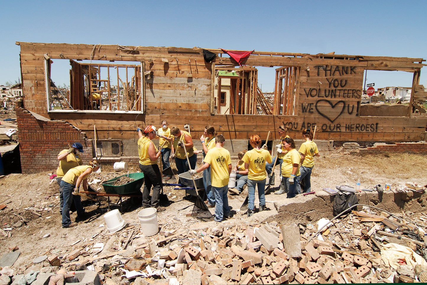 32 Minutes in May: The Joplin Tornado Book