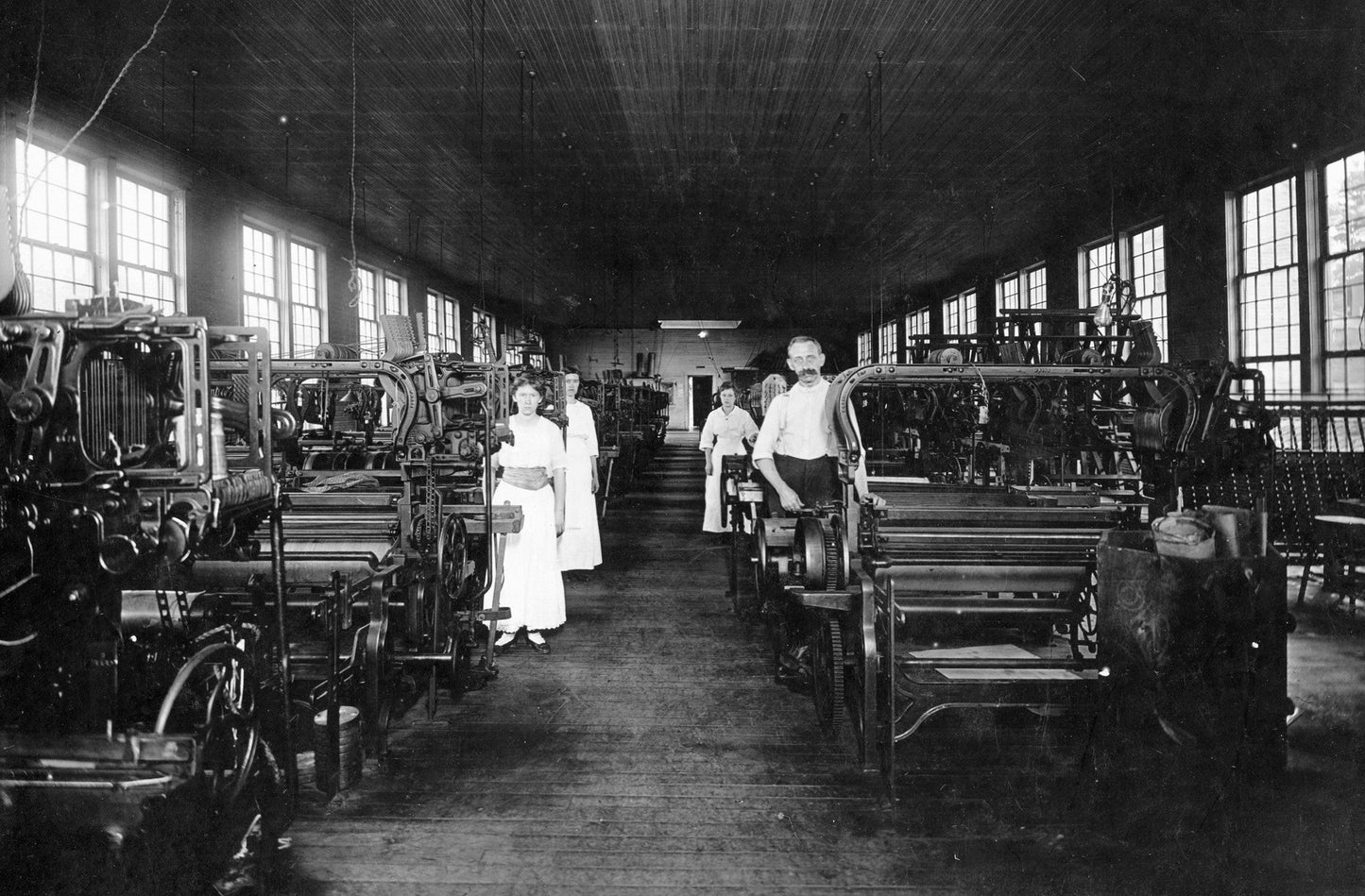 Mercer County: Through Our Eyes - 150 Years of The Herald Book