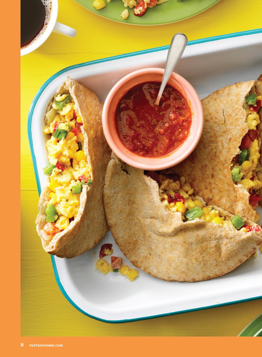Taste of Home - Everyday Protein: 102 Easy Ways To Fuel Your Day, All New Hearty Entrees, Quick Breakfasts, Smart Snacks, Including Grilled Chicken-Avocado Bowl & More!