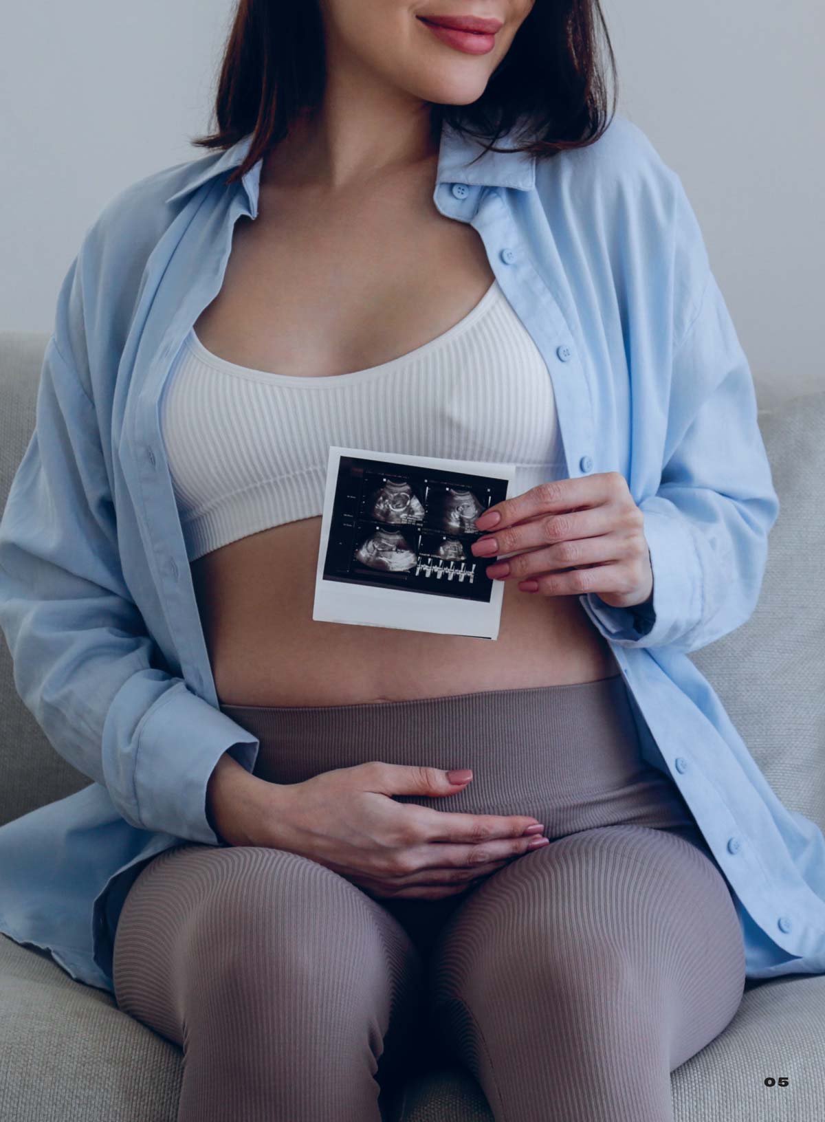 Motherhood - Maternity:  20 Nutritional Recipes For Every Trimester, Expert Tips, Pregnancy At Work, Safe Workouts, Fashion, Preparing For Arrival, New Mom Essentials, Breastfeeding, Postpartum & More!