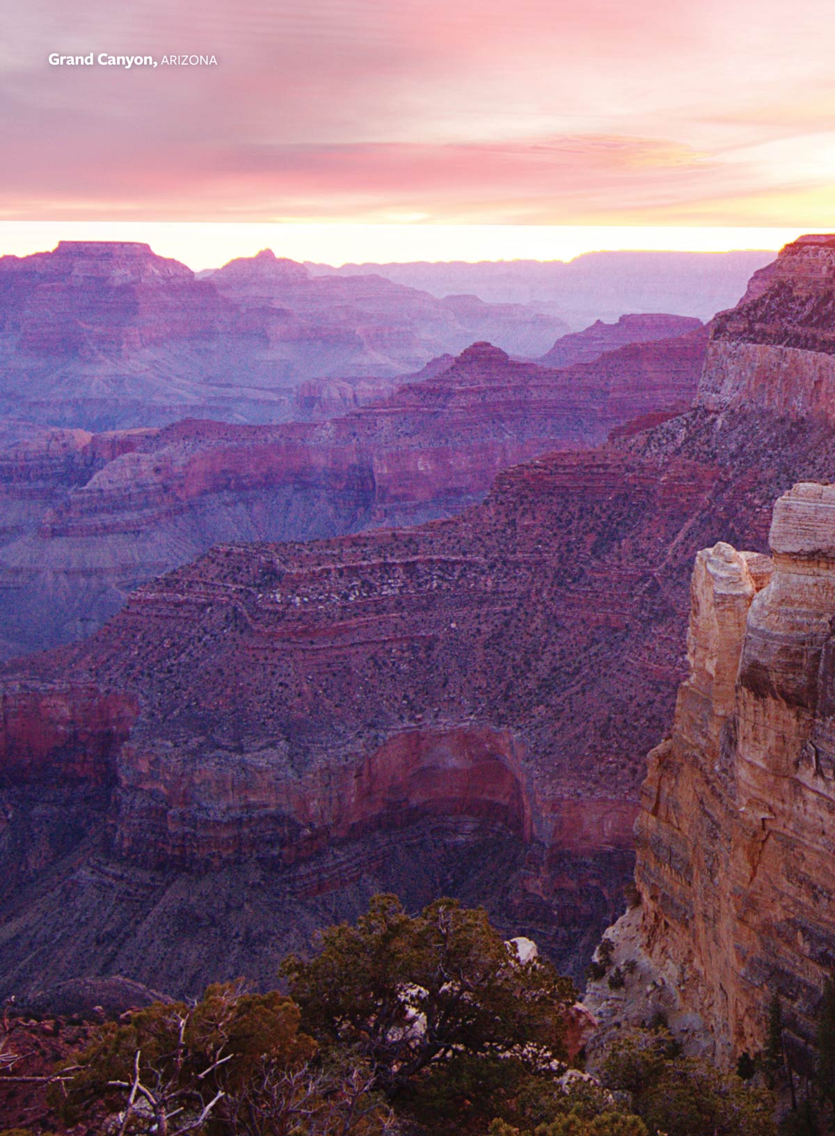 Parade - America's National Parks: The Complete Guide To Our Natural Treasures, Listings For All 63 National Parks, Grand Canyon, Yellowstone, Yosemite, Lodging & Campground Information & More!