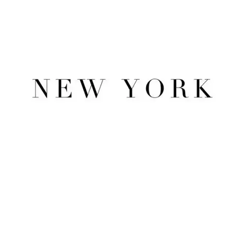 New York: A Decorative Book for Coffee Tables and Bookshelves Create a unique interior design look by stacking deco books with d