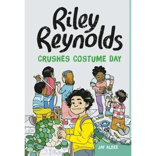 Riley Reynolds Crushes Costume Day