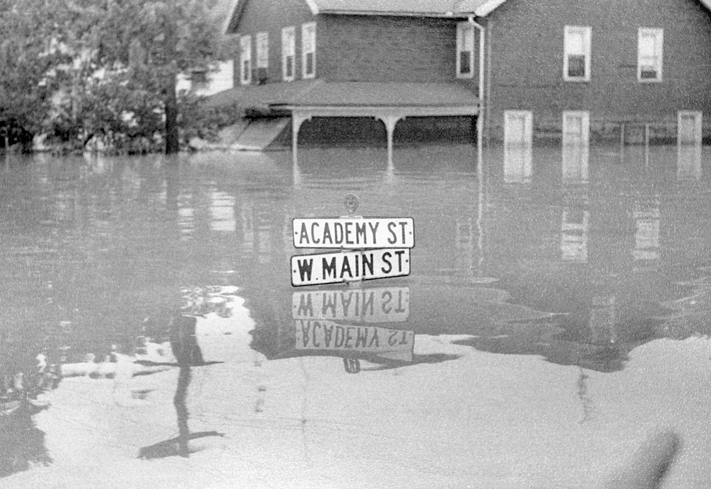 Agnes Remembered: 50 Years After Wyoming Valley's Worst Disaster Book
