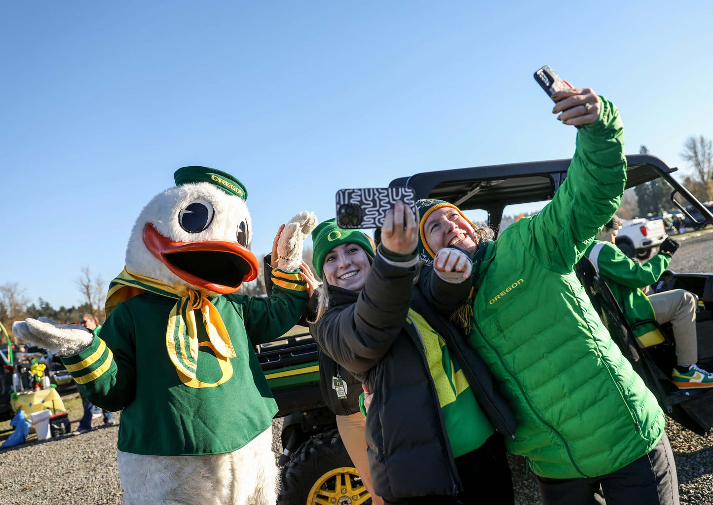 Dawn of the Ducks: The Inside Story of Oregon’s Epic March to the Big Ten Championship in Season One Book