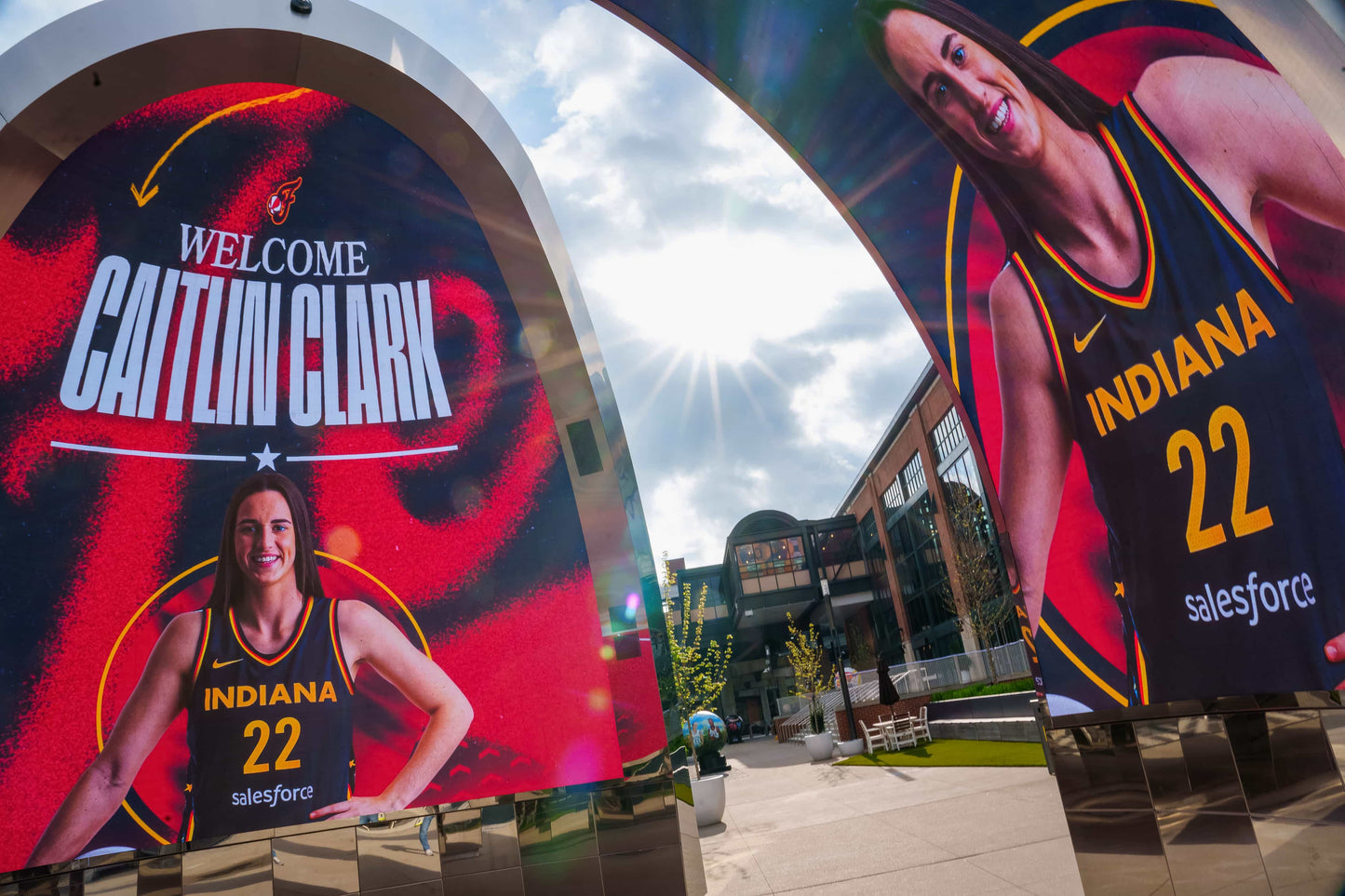 Fever Pitch: How Caitlin Clark Captivated the Basketball World and Won Rookie of the Year Book
