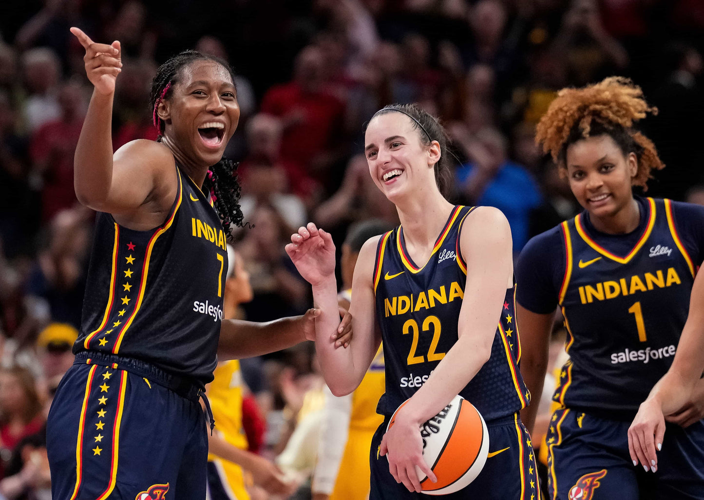 Fever Pitch: How Caitlin Clark Captivated the Basketball World and Won Rookie of the Year Book