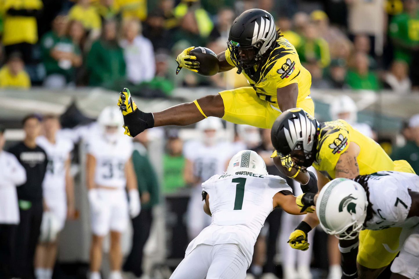Dawn of the Ducks: The Inside Story of Oregon’s Epic March to the Big Ten Championship in Season One Book