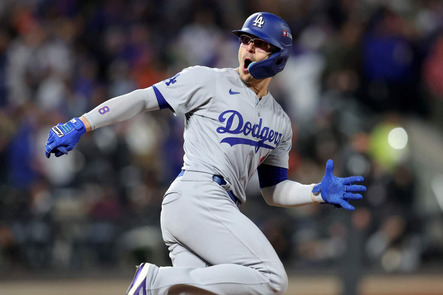Blue Bloods: Superstars Align for LA’s 2024 Championship Run Book