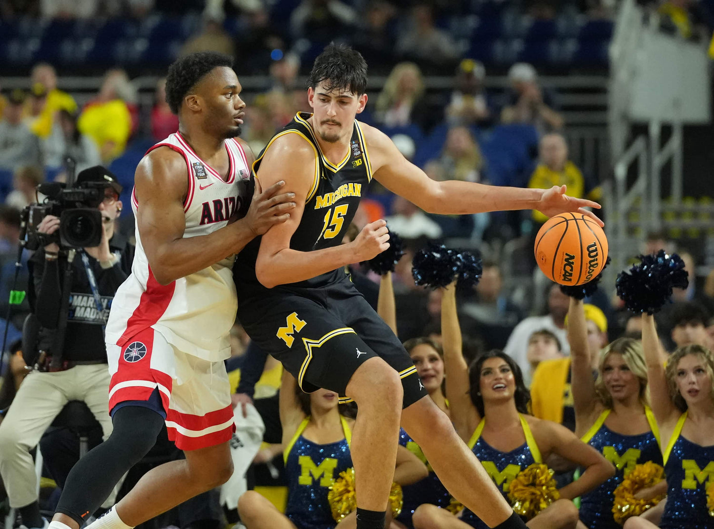 MAIZE THE ROOF: How the Michigan Wolverines Dominated College Basketball Book (Pediment)  - PREORDER ships 06/05/2026