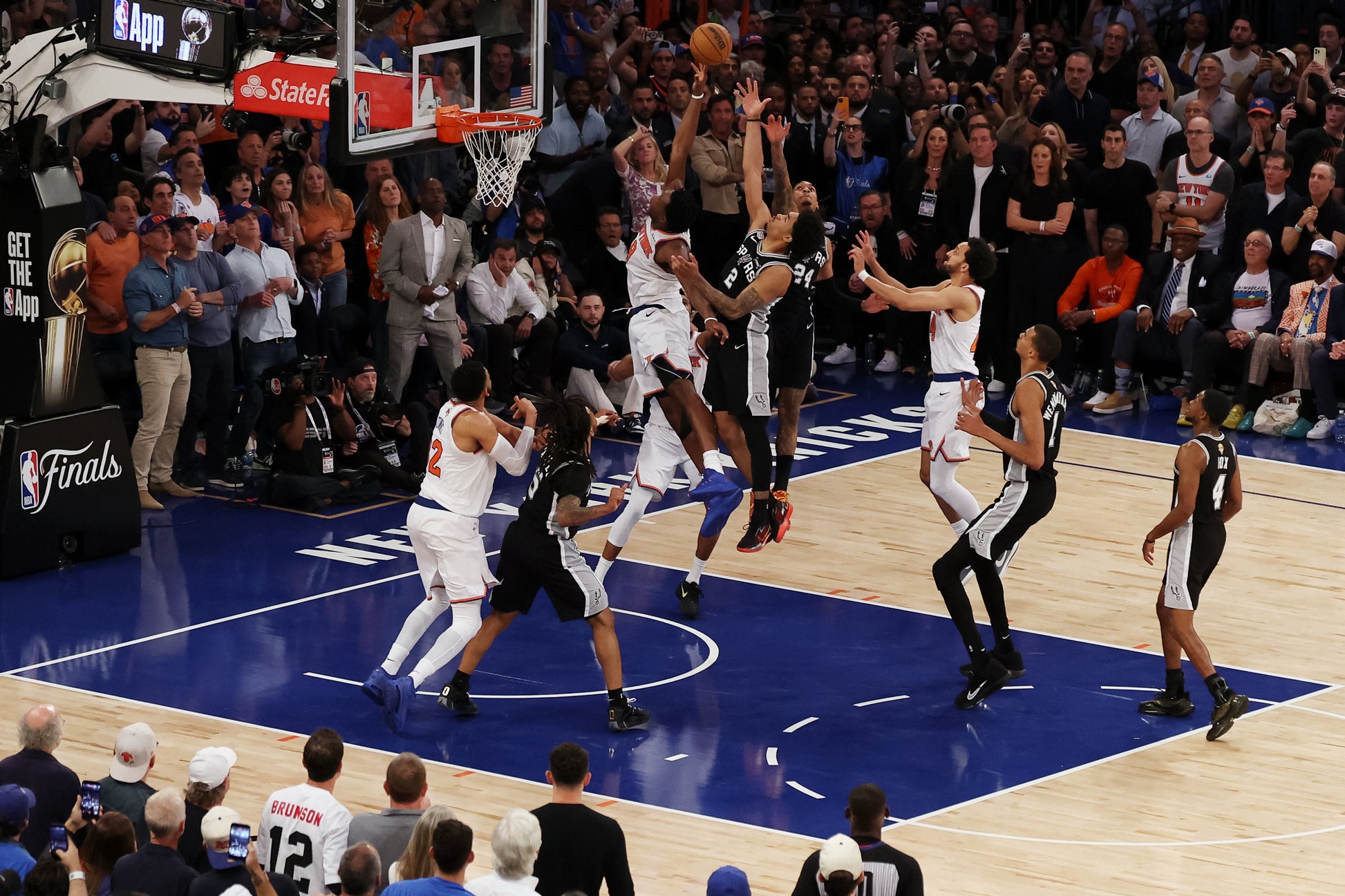 Garden Glory The New York Knicks and the NBA Championship Five Decades in the Making Book - PREORDER ships 08/28/2026
