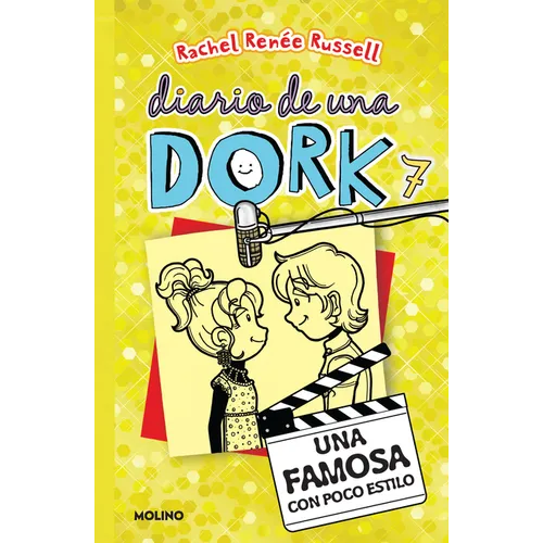 Una Famosa Con Poco Estilo / Dork Diaries: Tales from a Not-So-Glam TV Star