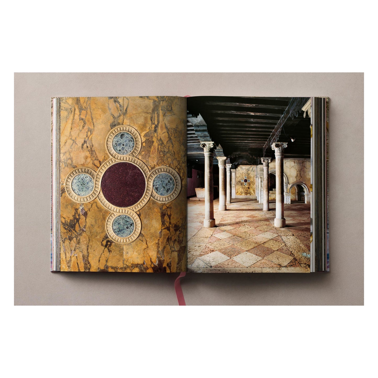 Massimo Listri. Italian Palaces (German, French, English) Book