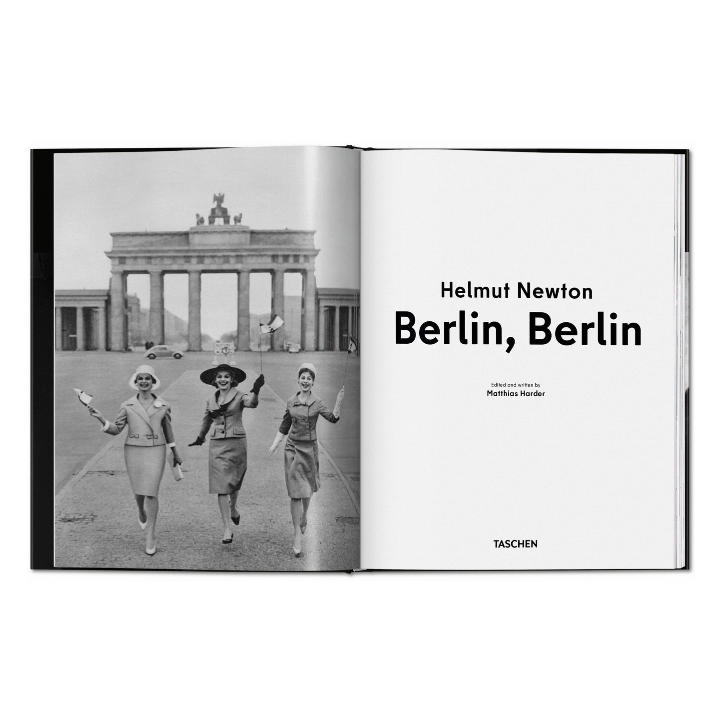 Helmut Newton. Berlin, Berlin (German, French, English) Book