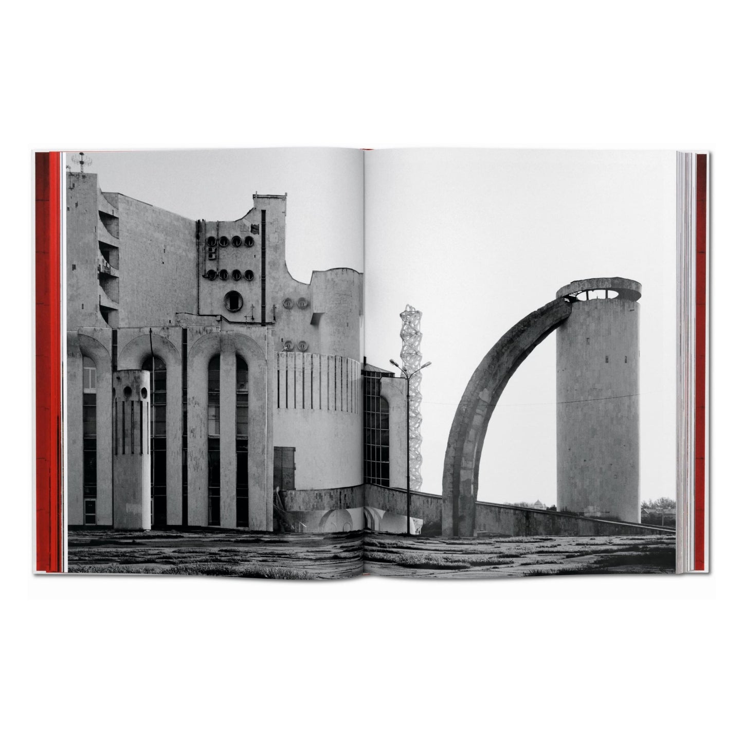 Frédéric Chaubin. CCCP. Cosmic Communist Constructions Photographed (German, French, English) Book