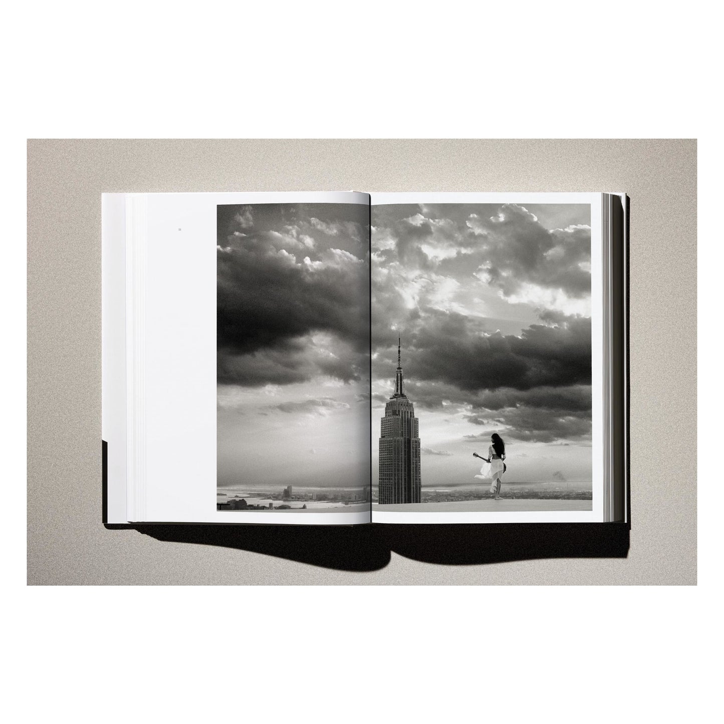 Albert Watson. Kaos (German, French, English) Book