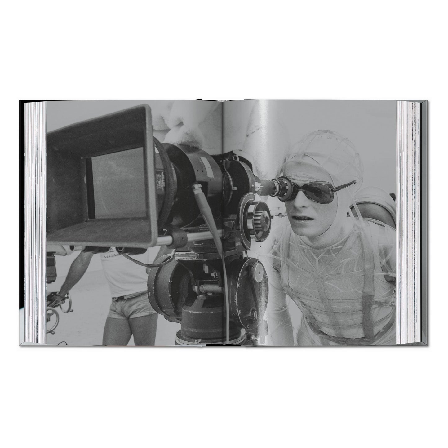 David Bowie. The Man Who Fell to Earth. 40th Ed. (German, French, English) Book
