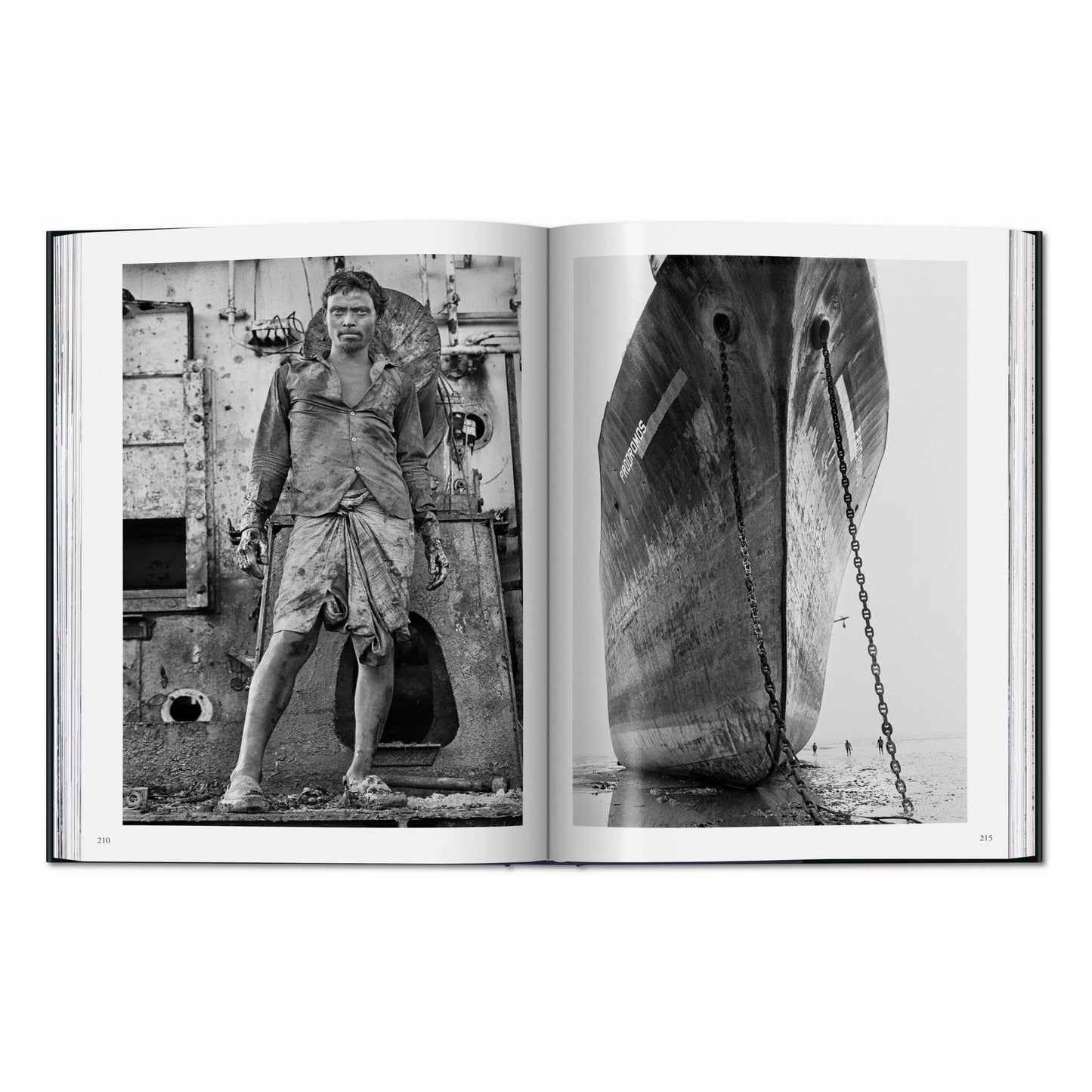 Sebastião Salgado. Workers. An Archaeology of the Industrial Age (English) Book