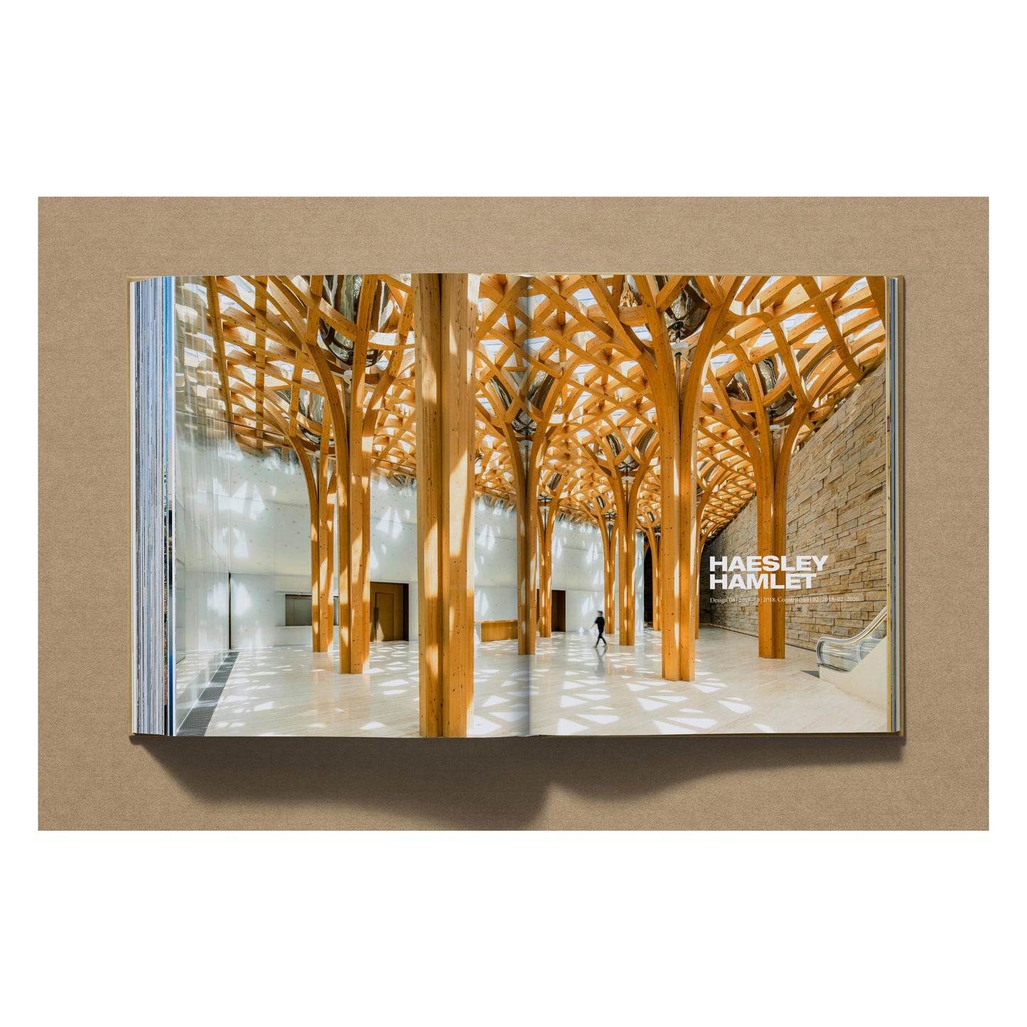 Shigeru Ban. Complete Works 1985–Today (German, French, English) Book