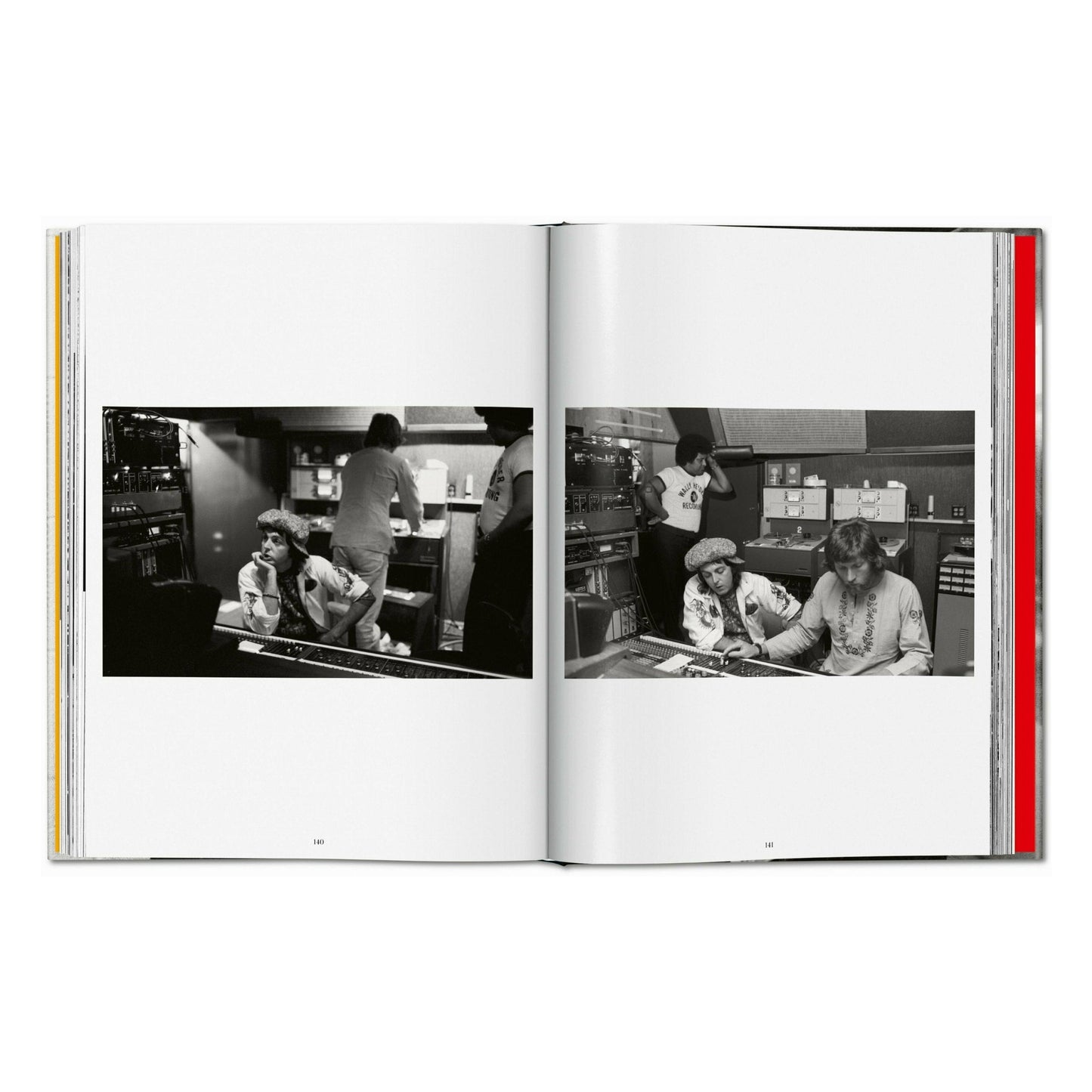 Harry Benson. Paul (German, French, English) Book