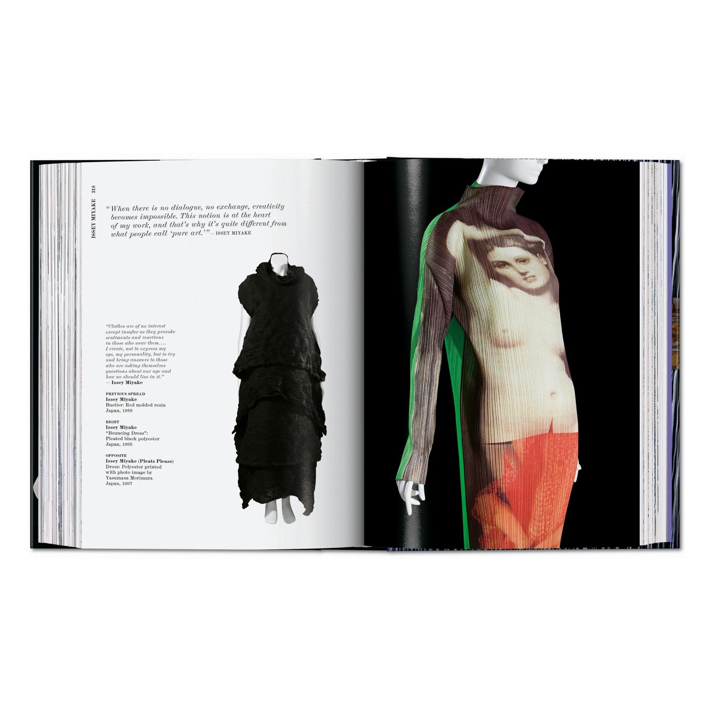 Fashion Designers A–Z. 45th Ed. (English) Book