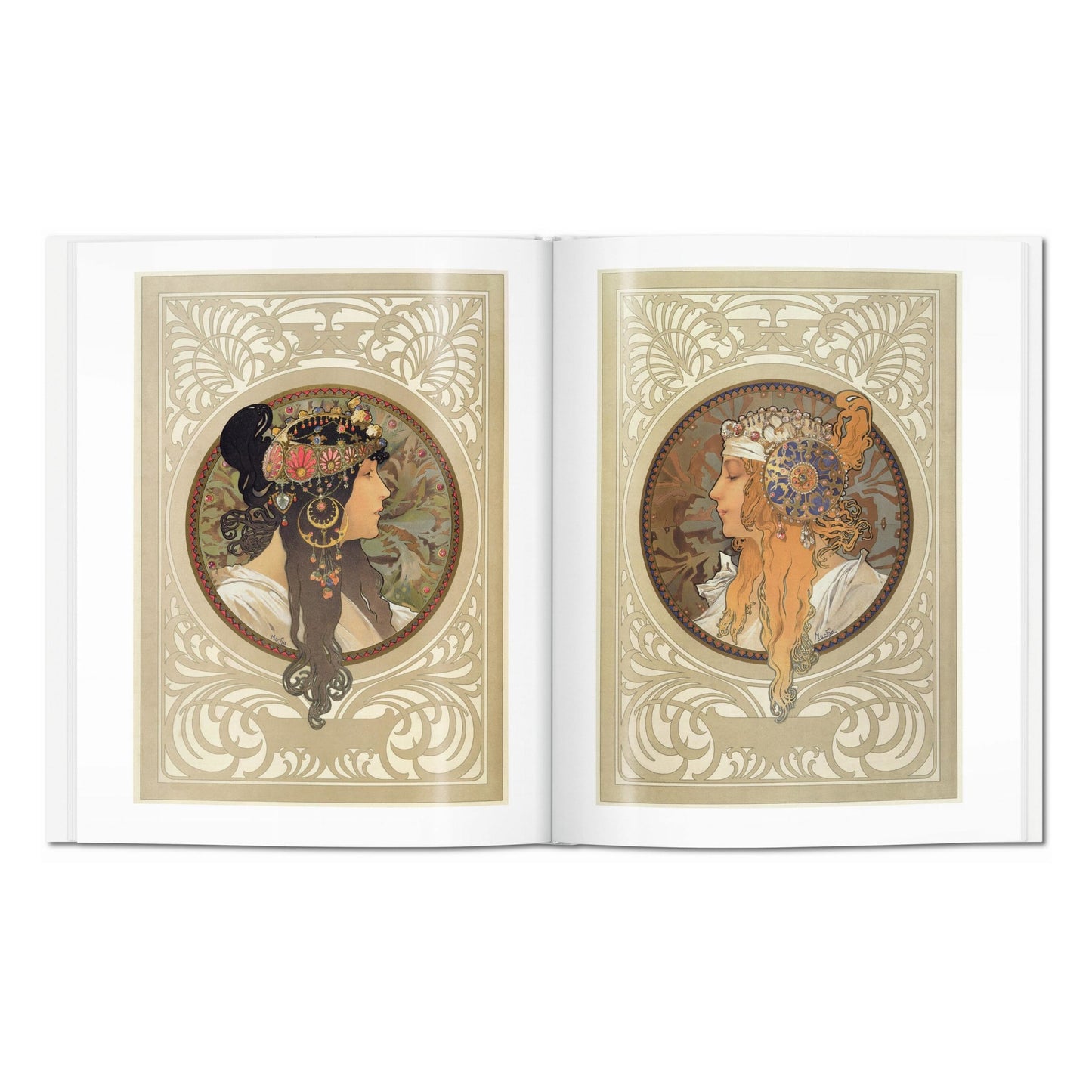 Mucha (English) Book