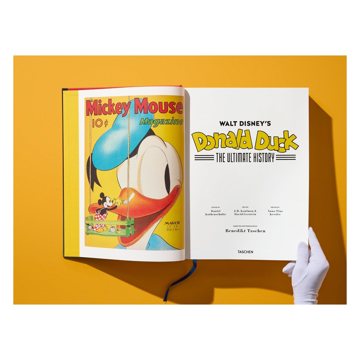 Walt Disney's Donald Duck. The Ultimate History (English) Book