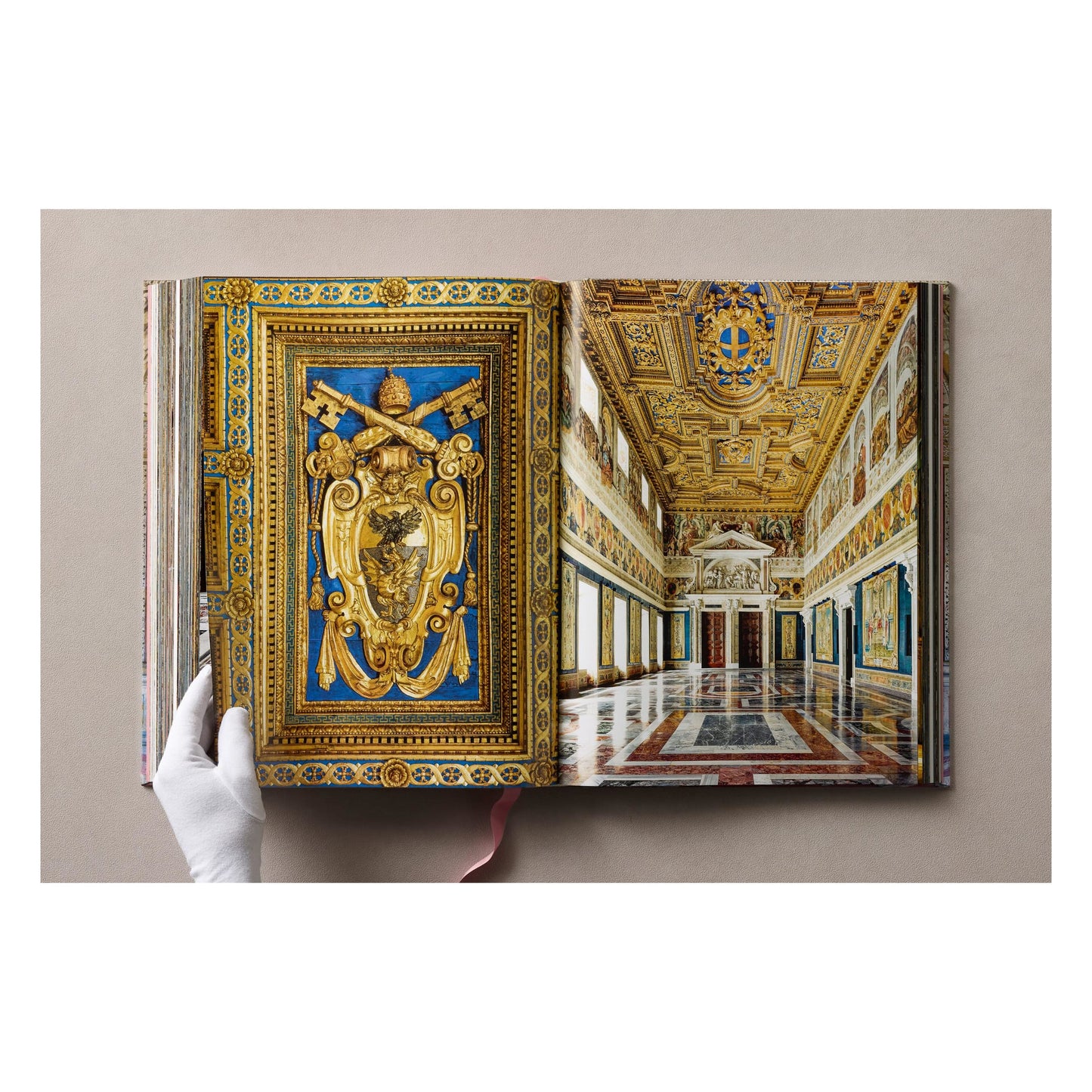 Massimo Listri. Italian Palaces (German, French, English) Book