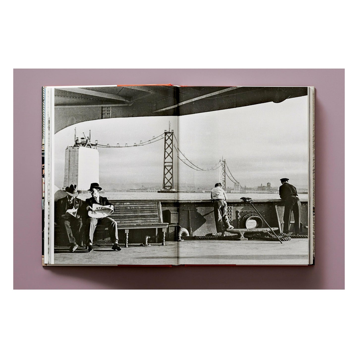 San Francisco. Portrait of a City (German, French, English) Book