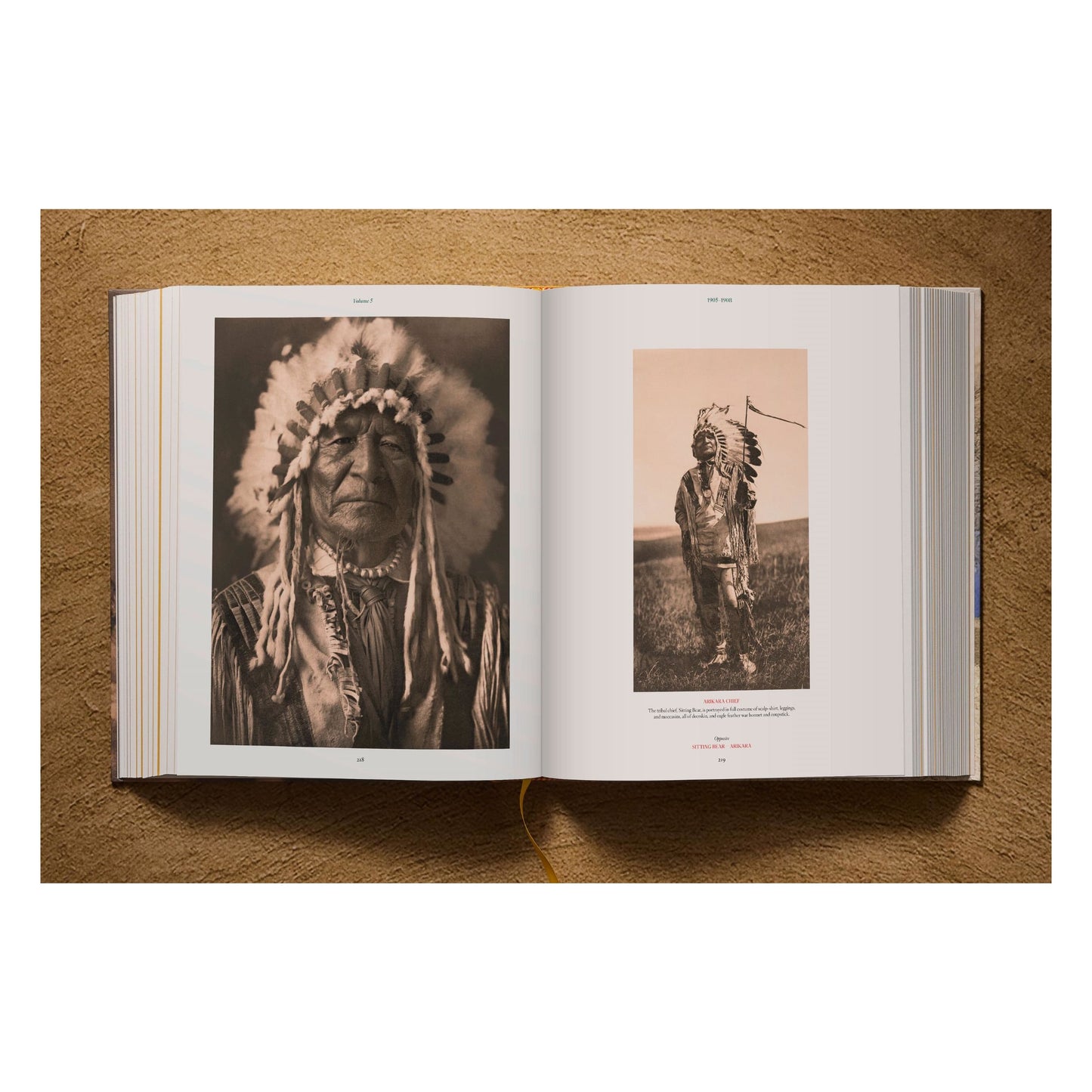 Edward S. Curtis. The North American Indian. The Complete Portfolios (German, French, English) Book