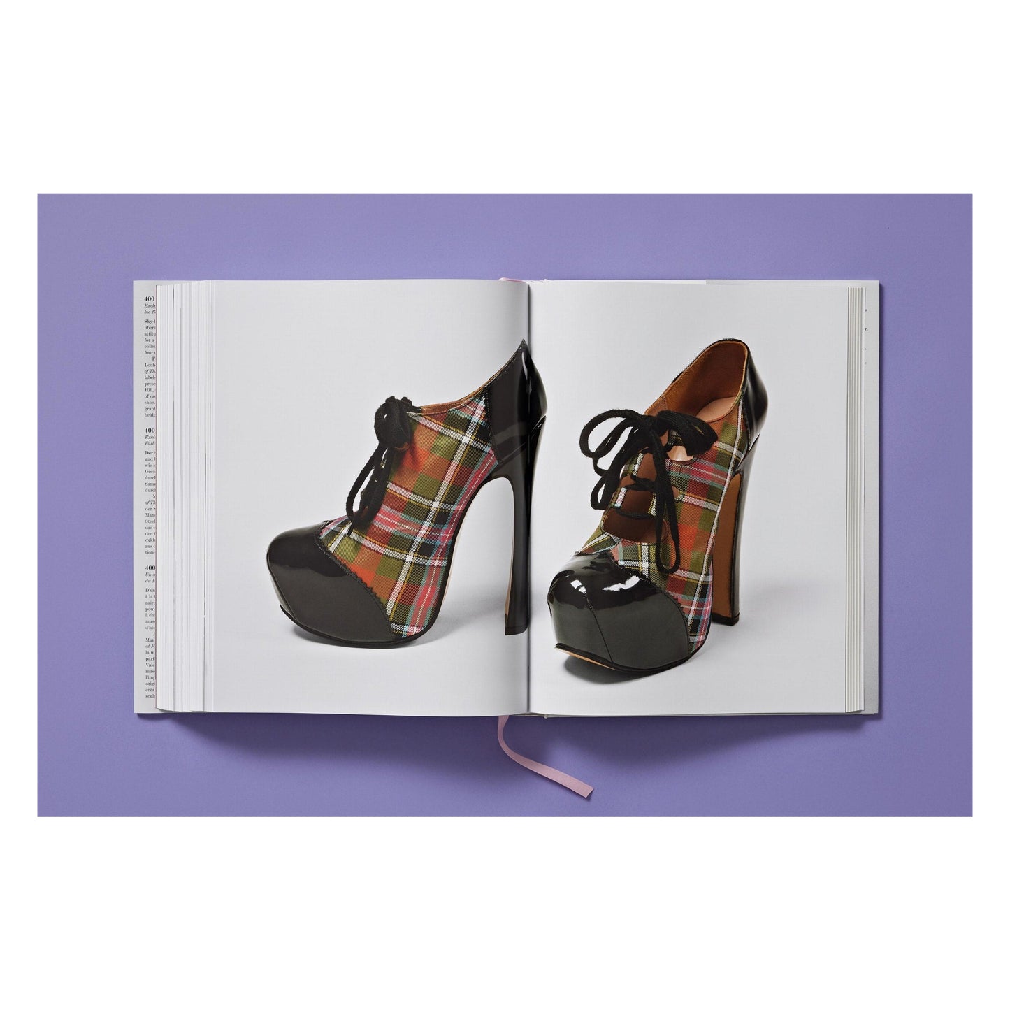 Shoes A–Z. The Collection of The Museum at FIT (German, French, English) (FFE) Book