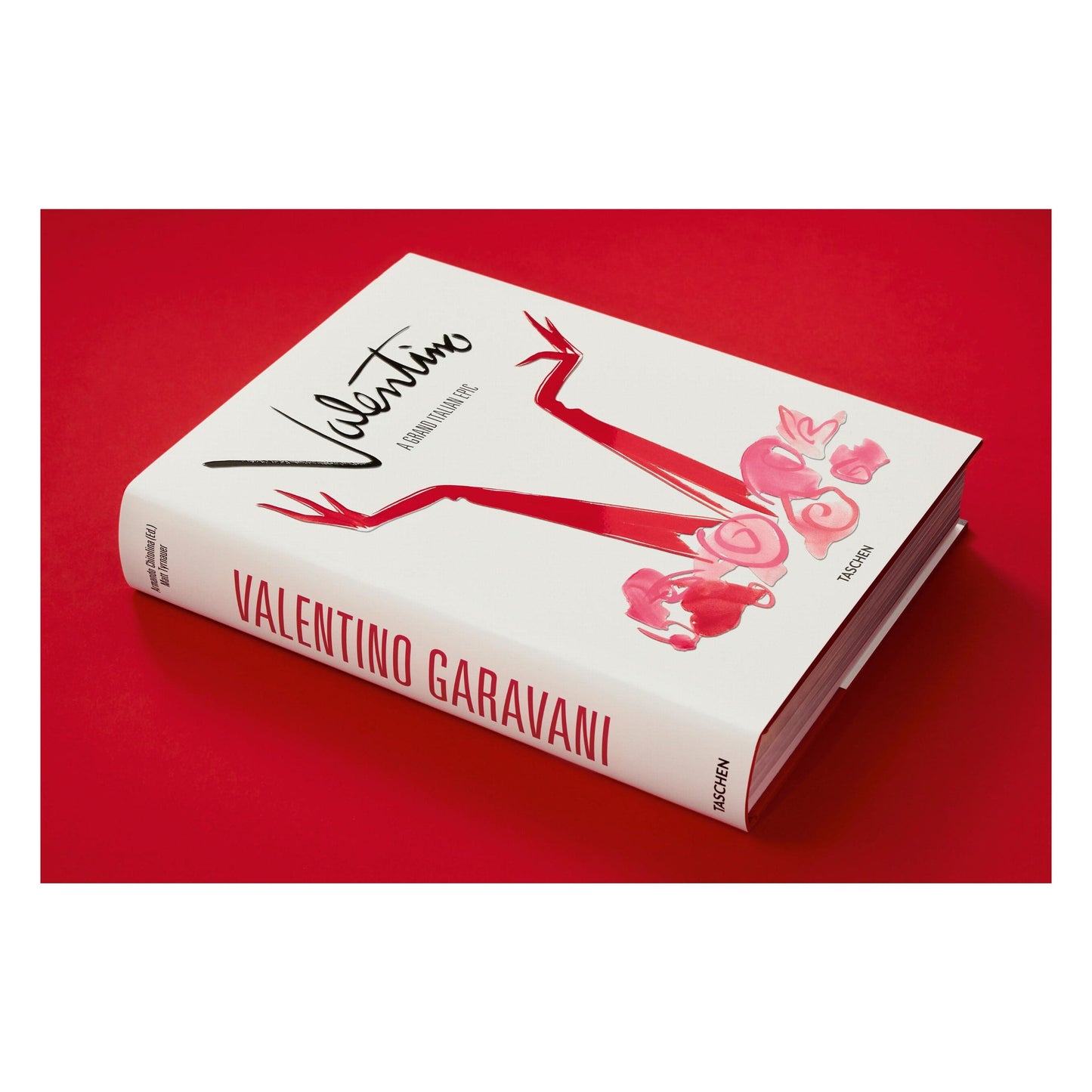 Valentino. A Grand Italian Epic (English) Book