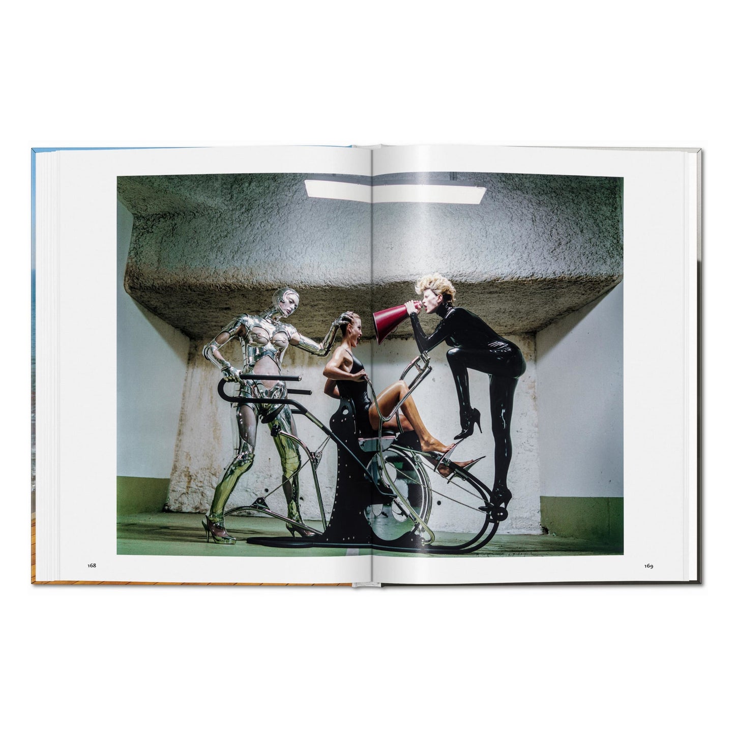 Helmut Newton (German, French, English) Book