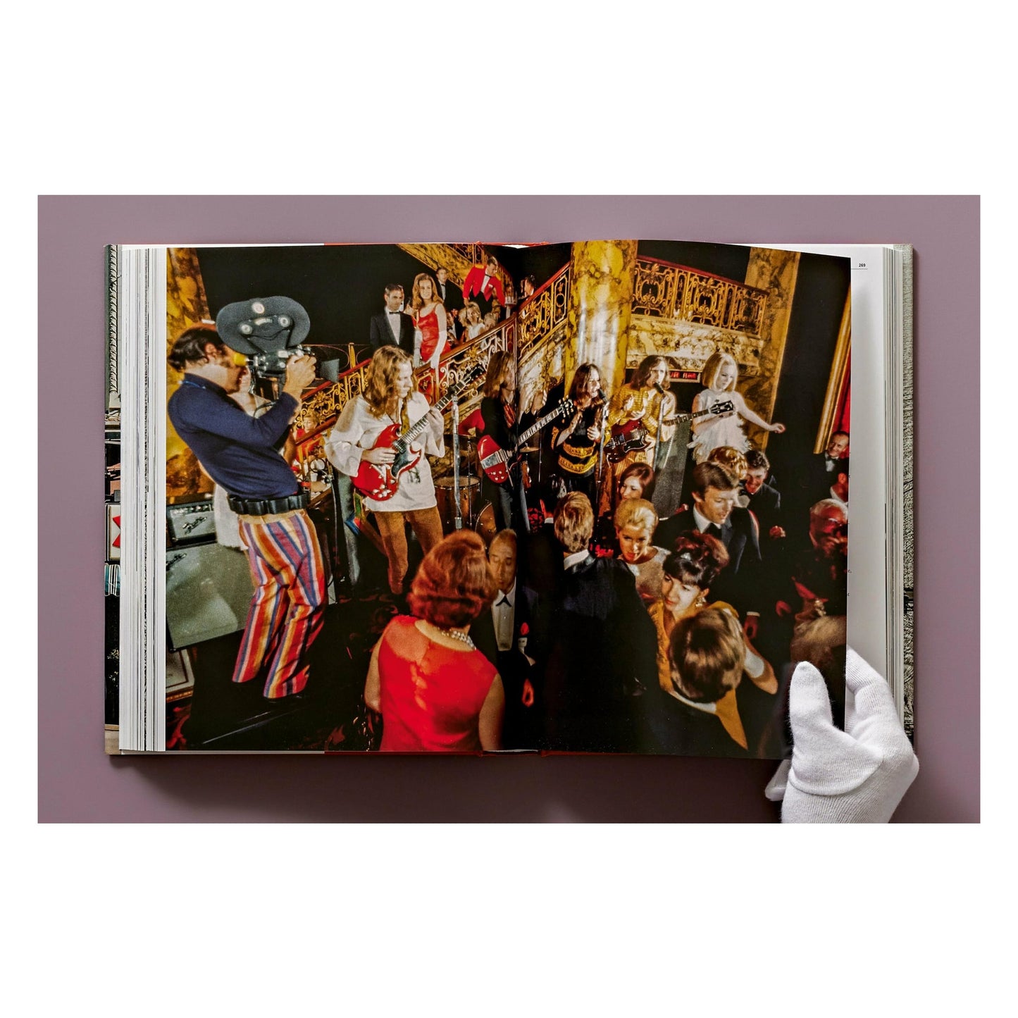 San Francisco. Portrait of a City (German, French, English) Book