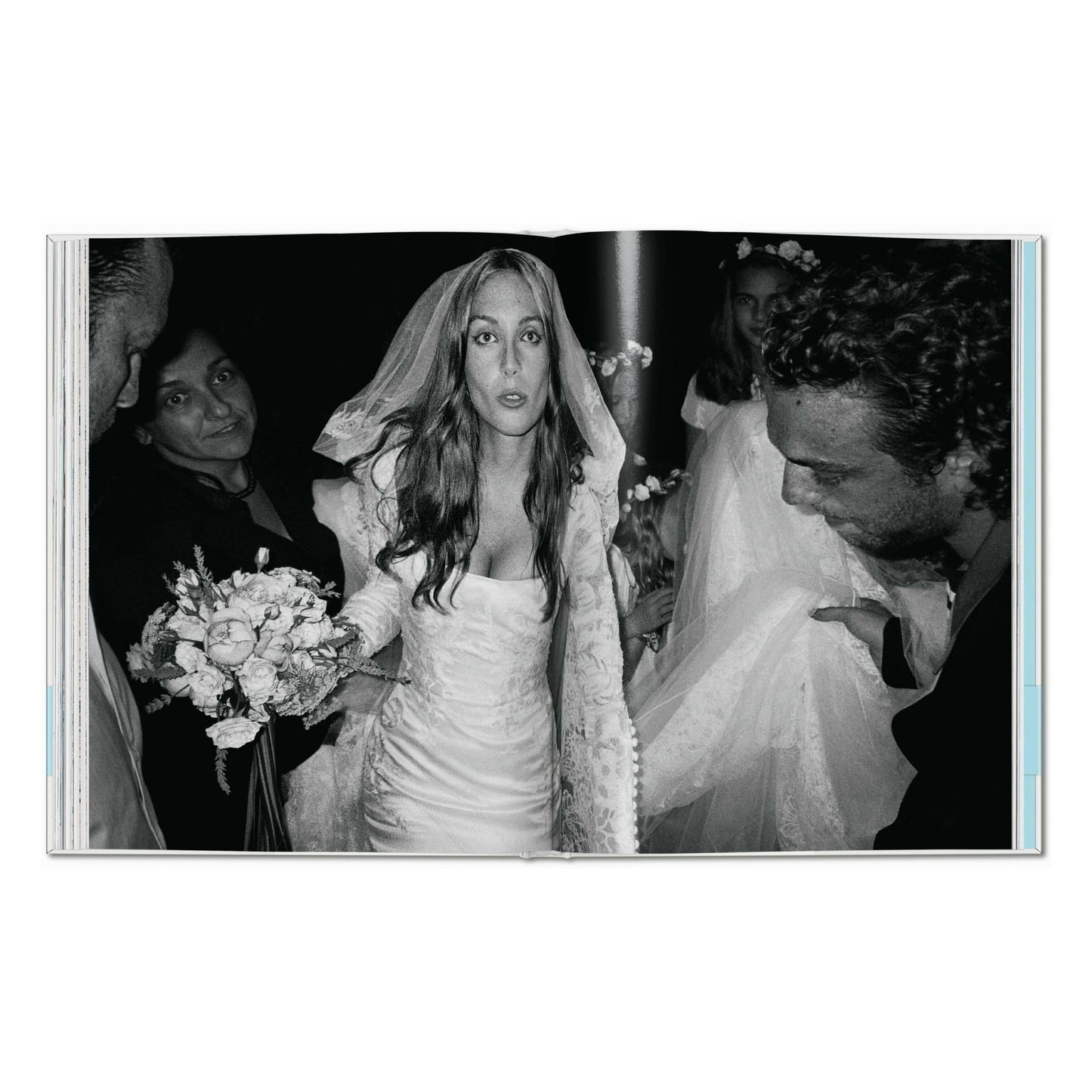 Mario Testino. I Love You. A celebration of weddings (German, French, English) Book