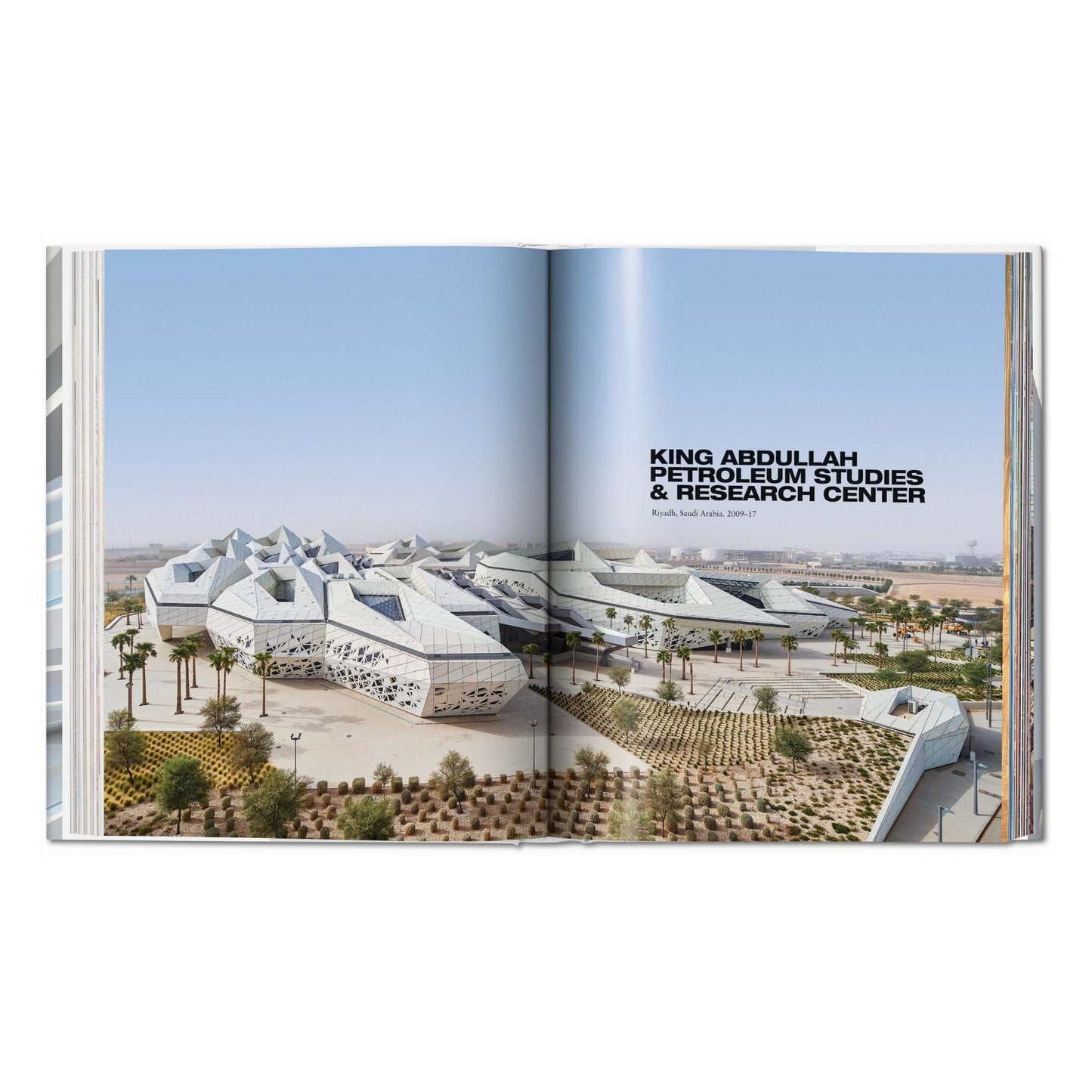 Zaha Hadid. Complete Works 1979–Today (German, French, English) Book