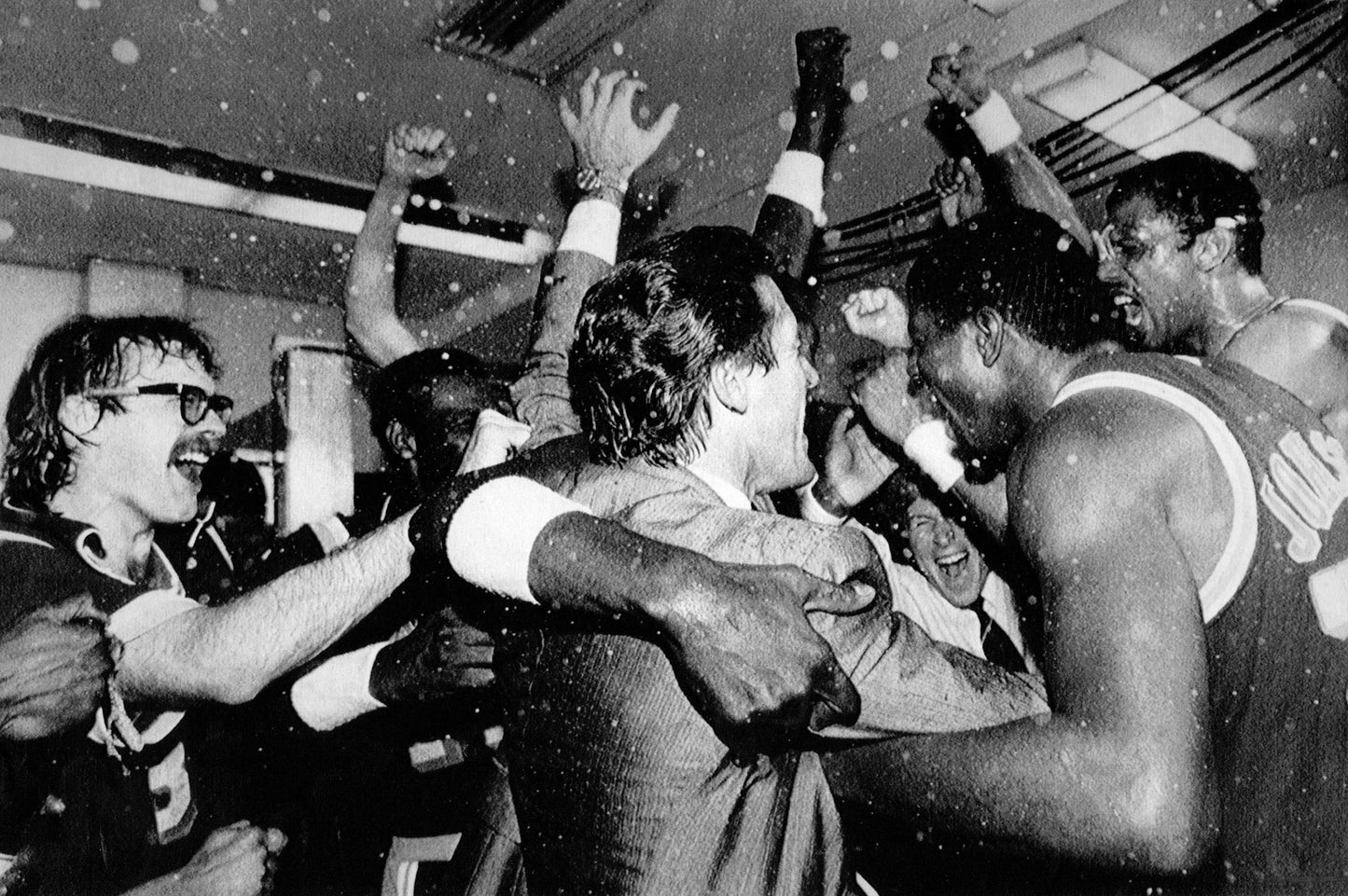 Legend of the Lakers: A Look Back at the Lakers’ 17 Championships Spanning 75 Years Book